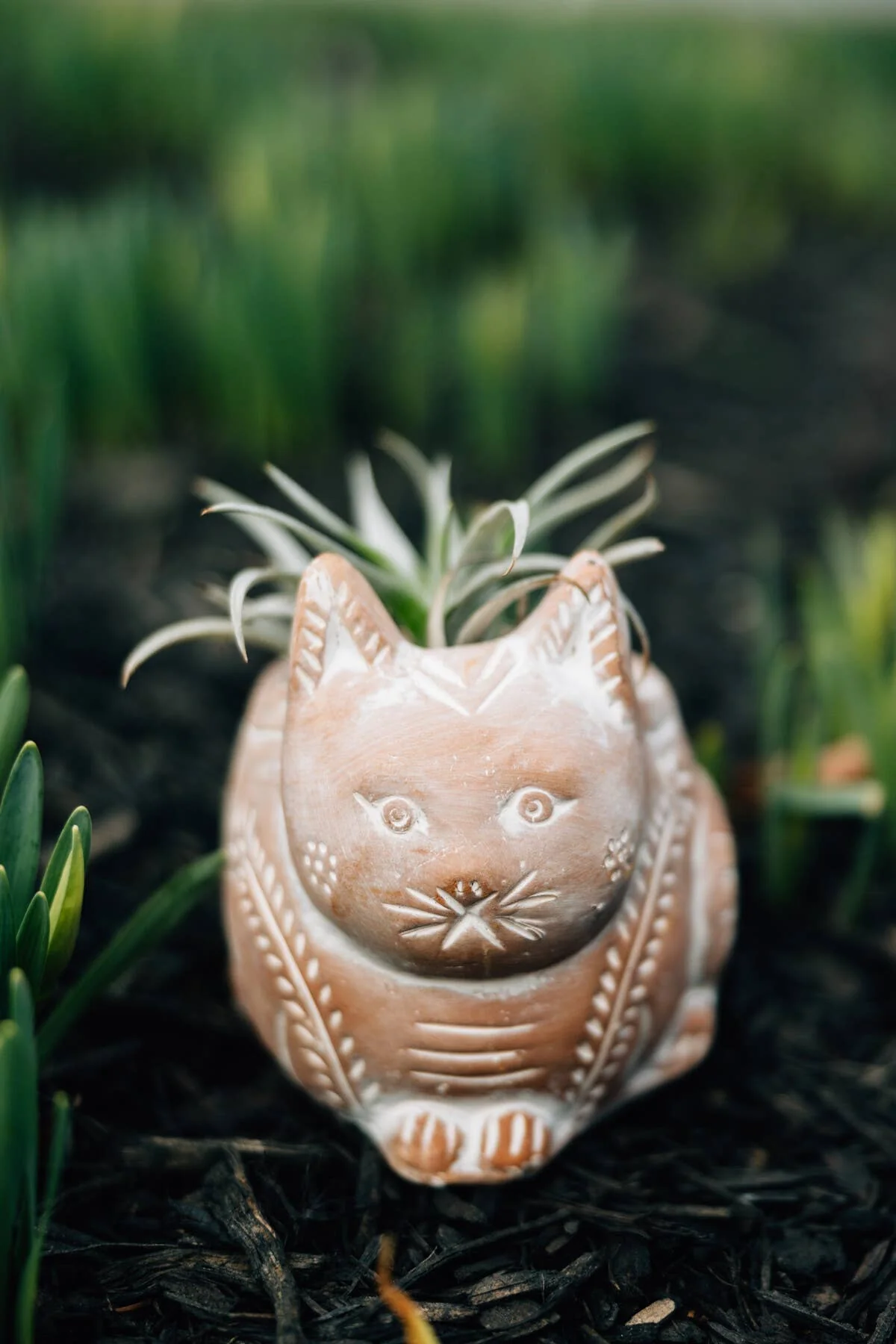 Crouching Cat Planter - Image 2