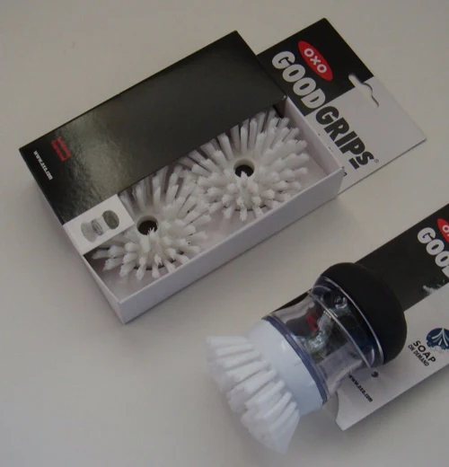 Good Grips Soap Dispensing Palm Brush Refills - Image 4