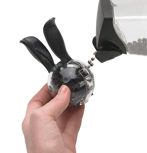 Mini Magnetic Salt & Pepper Grinder Set - Image 3
