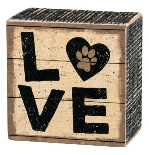 Box Sign "Love"