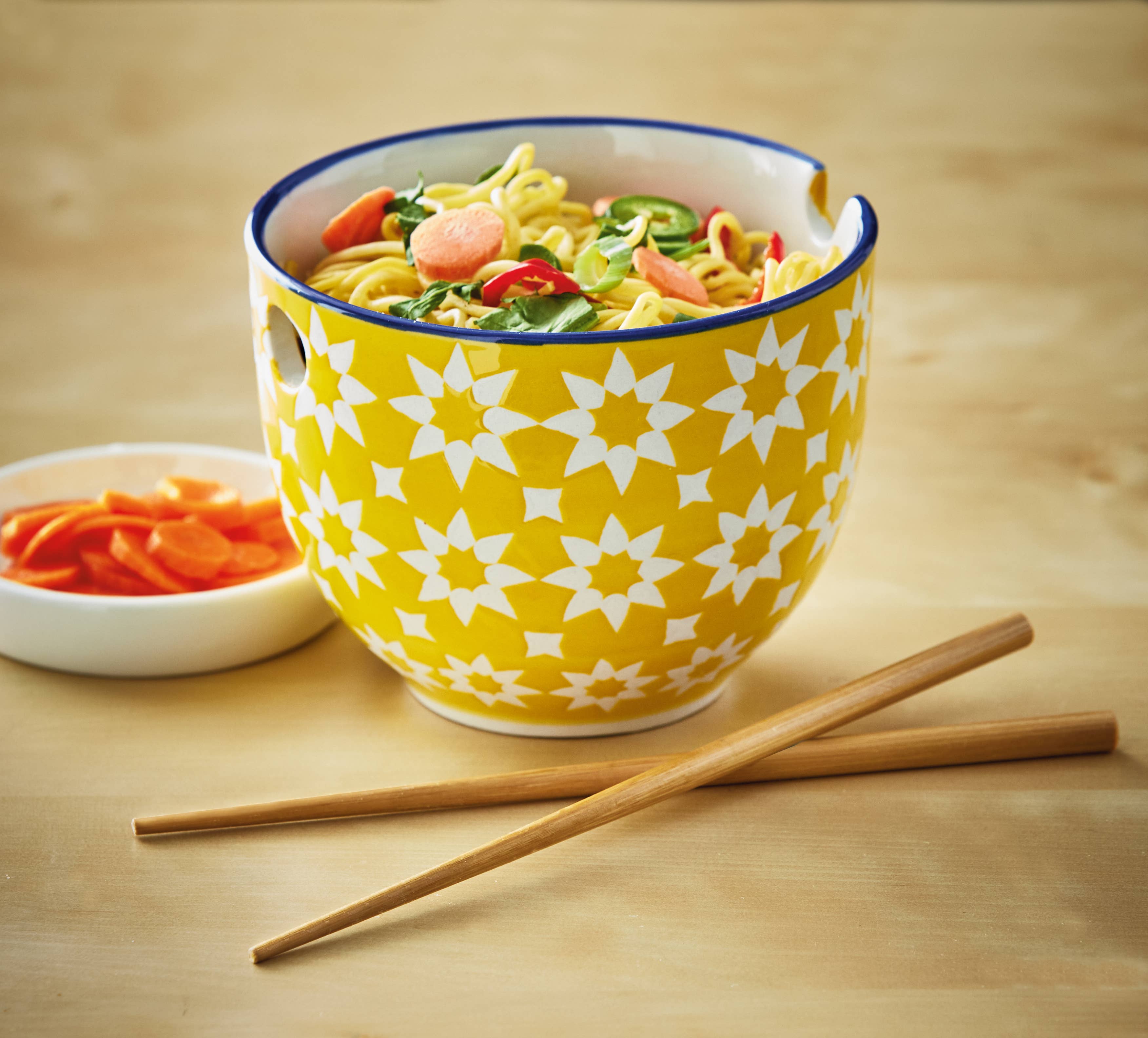 Star Yellow Stoneware Noodle Bowl w/Chopsticks - Image 2