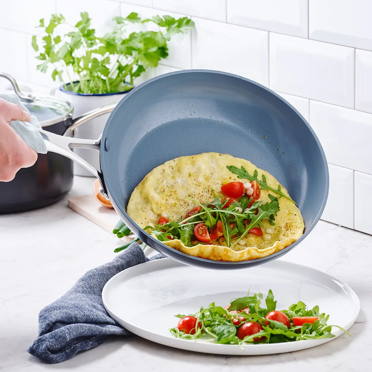 Valencia Pro Ceramic Nonstick 8" Fry Pan - Image 2
