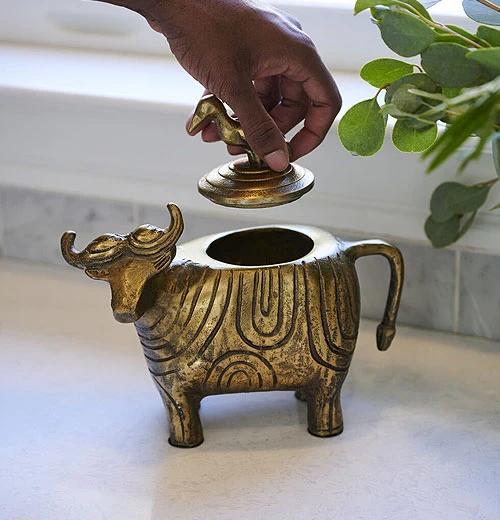 Water Buffalo Sculpture - Image 2